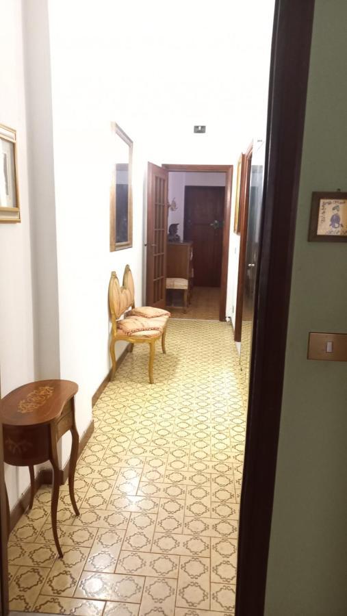 Appartamento Incantevole Al Centro Di Torvaianica Kültér fotó