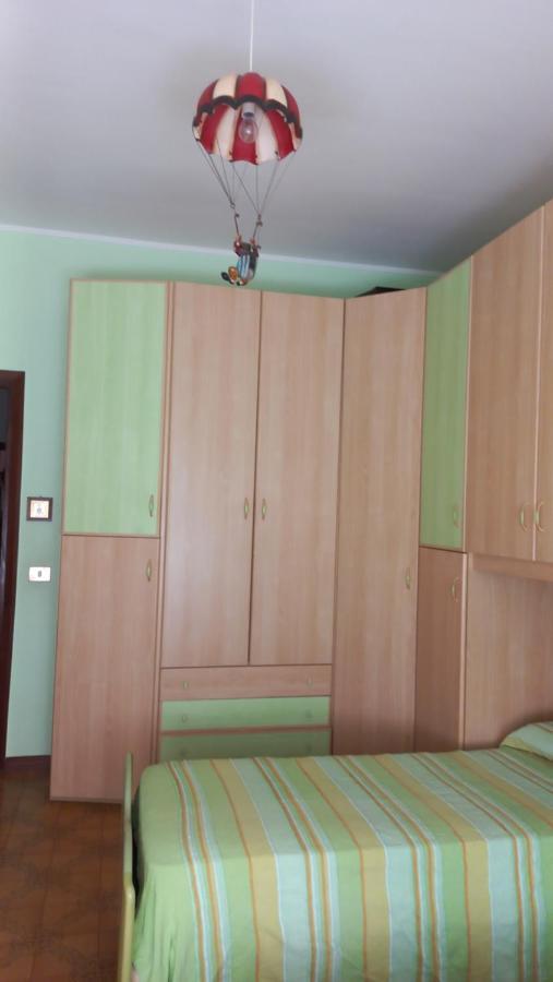 Appartamento Incantevole Al Centro Di Torvaianica Kültér fotó