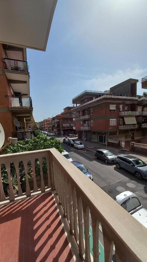 Appartamento Incantevole Al Centro Di Torvaianica Kültér fotó