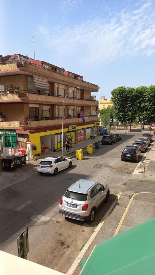 Appartamento Incantevole Al Centro Di Torvaianica Kültér fotó